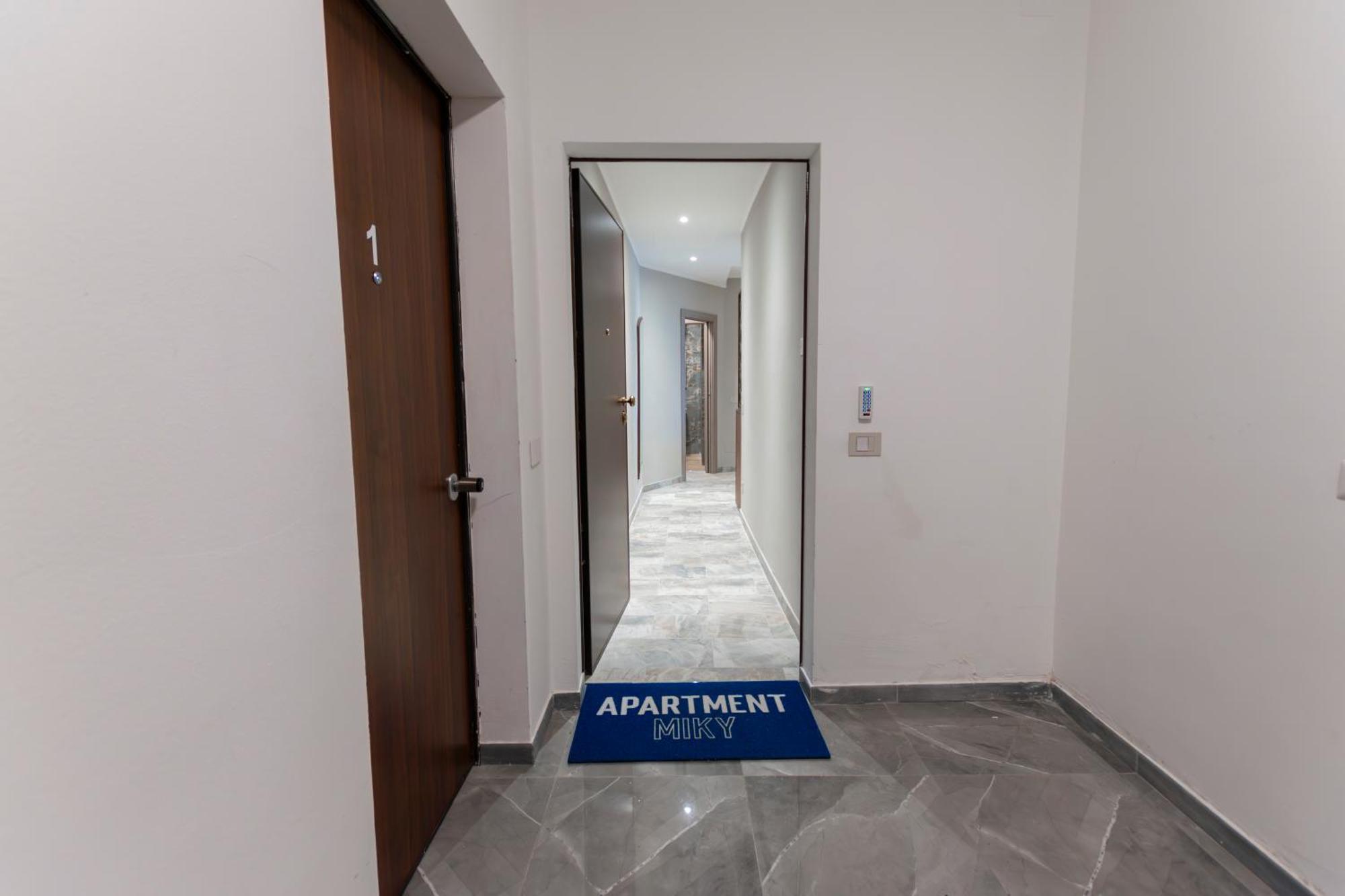 Apartment Miki - Sammartini 33 Milán Exteriér fotografie
